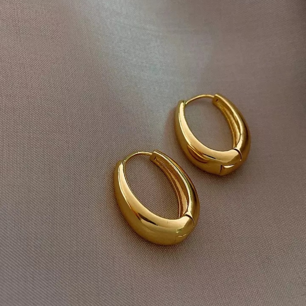 Gold Small Hoop Earrings